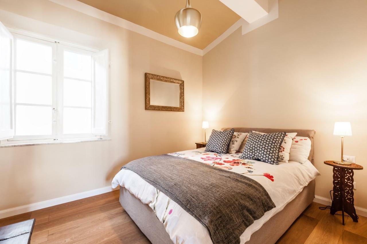 Affordable Suite With A View In The Heart Of Λούκα Εξωτερικό φωτογραφία